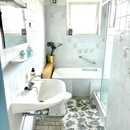Gaestehaus Anna 1 דירה *